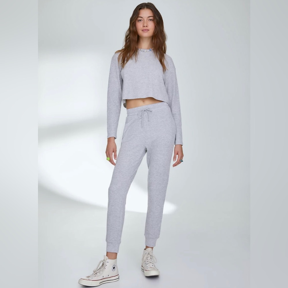 Aritzia Sunday Best waffle jogger